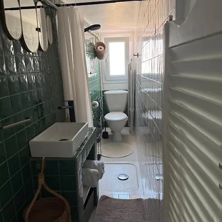 Mansarde A 1 Min De La * Nice